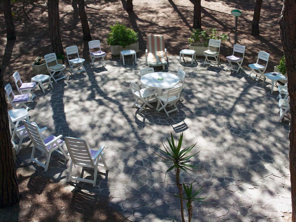 Hotel Villa Nettuno Марина ди Кампо Екстериор снимка